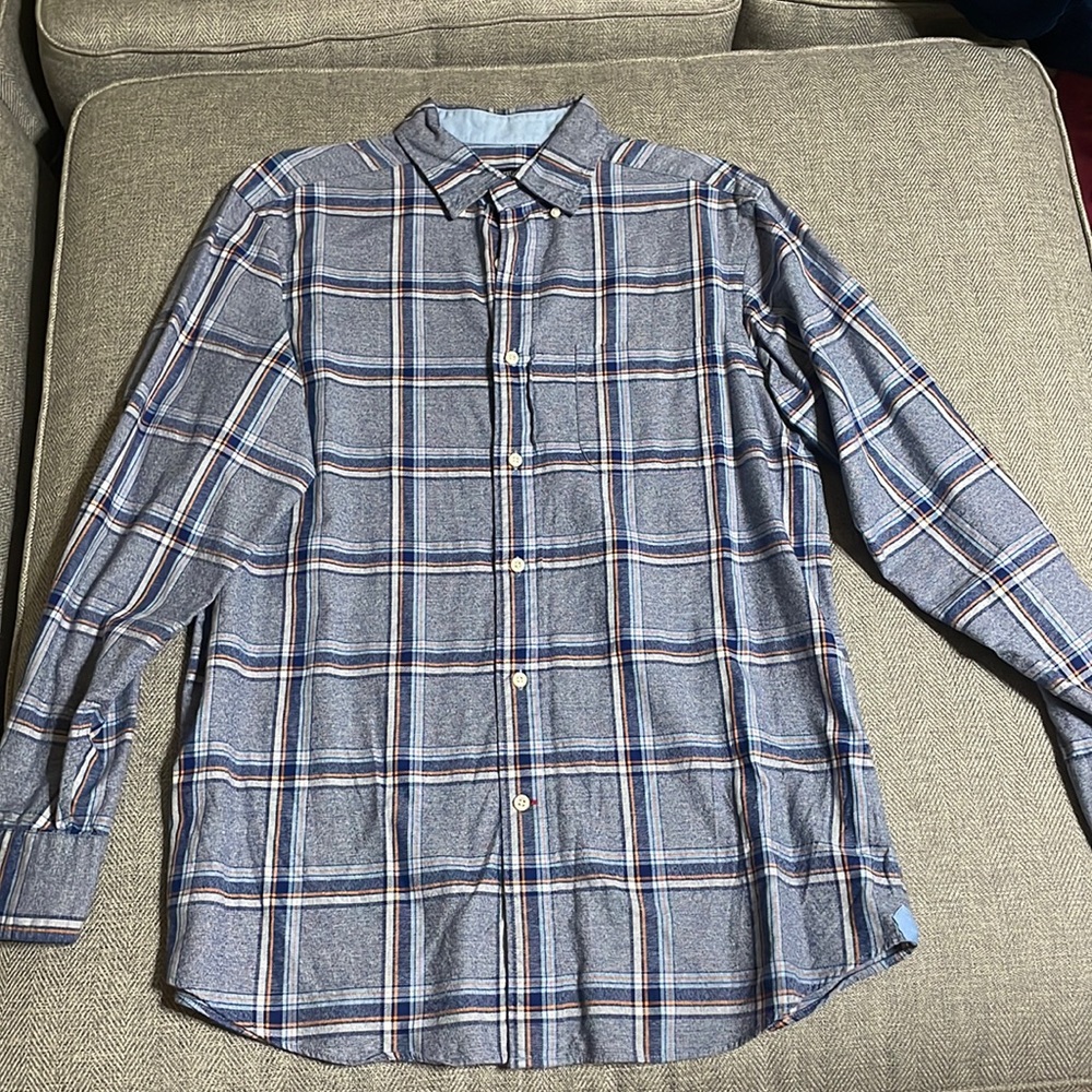 Cremieux mens button down, size medium. Worn once